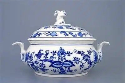 Cibulák – Misa polievková okrúhla 2 l – originálny cibuľový porcelán Dubí 1. akosť