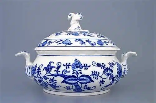 Cibulák – Misa polievková okrúhla 2 l – originálny cibuľový porcelán Dubí 1. akosť