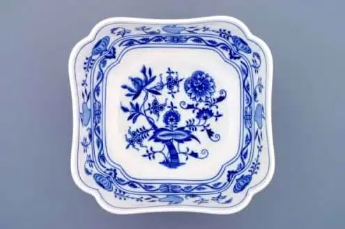 Cibulák – Misa šalátová 4-hranná vysoká 21 cm – originál cibuľový porcelán I. akosť