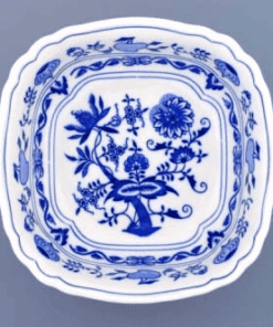 Cibulák – Misa šalátová 4-hranná 21 cm – originálny cibuľový porcelán 1. akosť