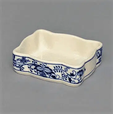 Cibulák – Dóza na cigarety 11,5 cm – originál cibuľový porcelán 1. akosť