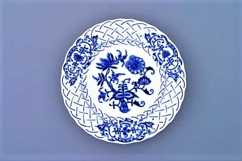 Cibulák – Tanier reliéfny 15 cm – originál cibuľový porcelán 1. akosť