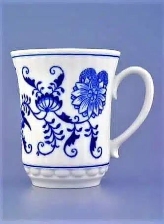 Cibulák – Hrnček Derby 0,25 l – originál cibuľový porcelán 1. akosť