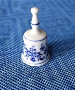 Cibulák – Miniatúra – zvonček – originál cibuľový porcelán 1. akosť