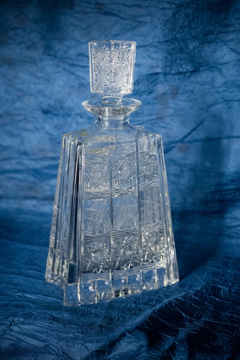 Krištáľová brúsená whisky fľaša 700 ml