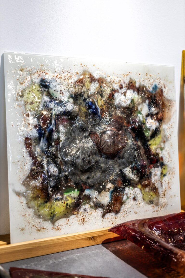 Umelecké sklo Veronika Rusňáková 73x84 cm